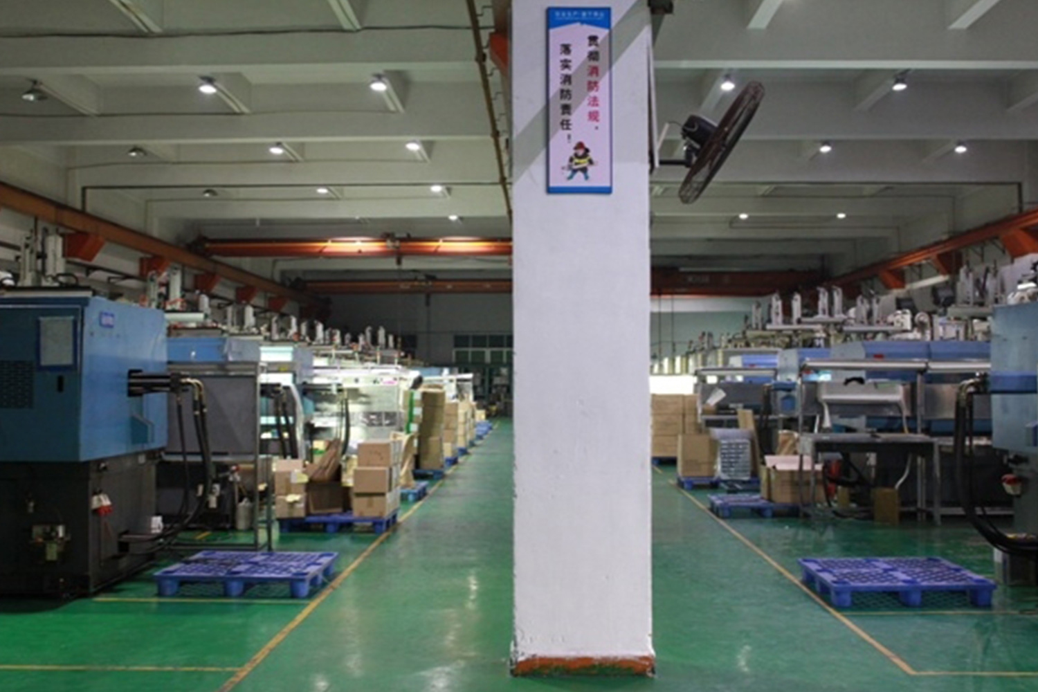 Two color injection molding workshop