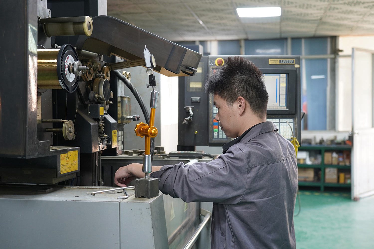 Wire EDM Machine